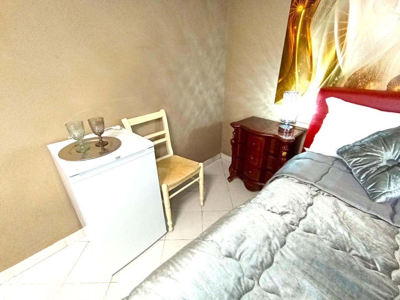 Red Fox Rooms Decimomannu Экстерьер фото