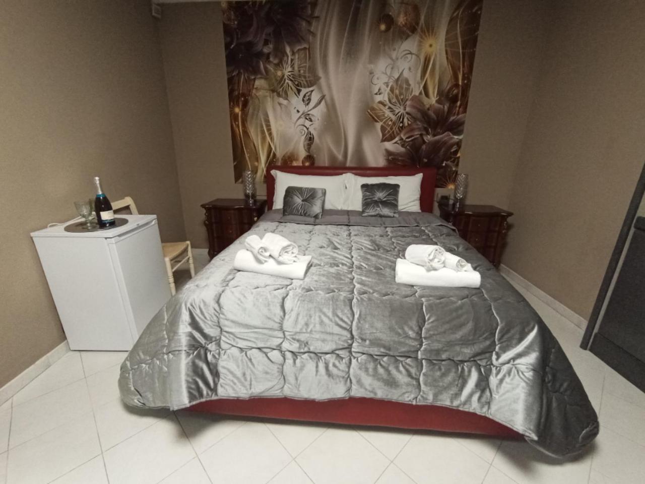 Red Fox Rooms Decimomannu Экстерьер фото
